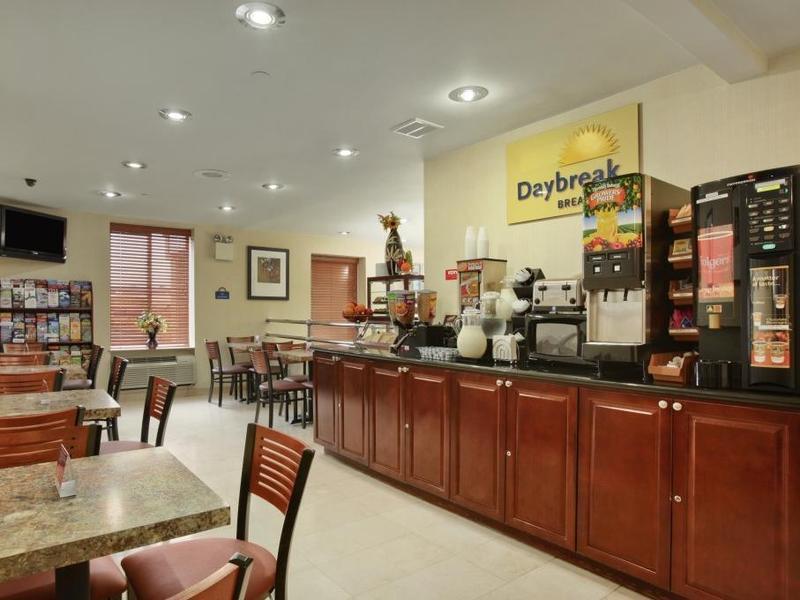 Days Inn By Wyndham Jamaica / Jfk Airport New York Restaurant photo